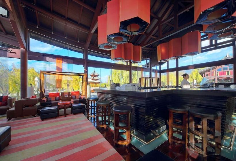 هتل Banyan Tree Lijiang