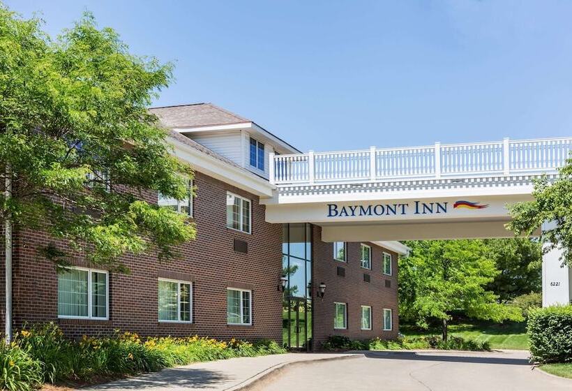 בית מלון כפרי Baymont By Wyndham Des Moines Airport
