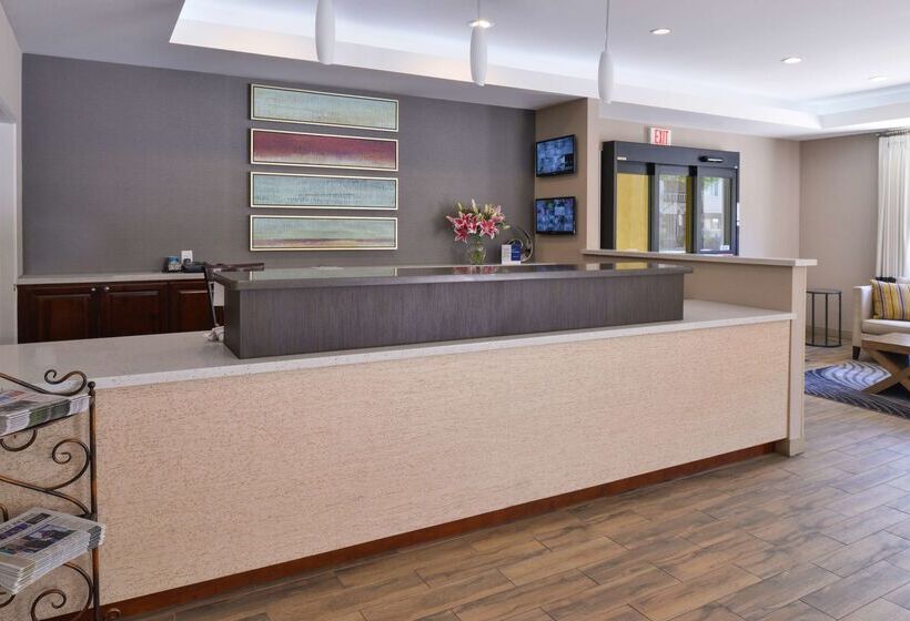 Best Western Plus Hotel At The Convention Center