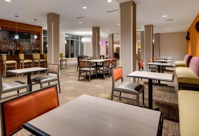 فندق Best Western Premier I95 Savannah Airport/ Pooler West