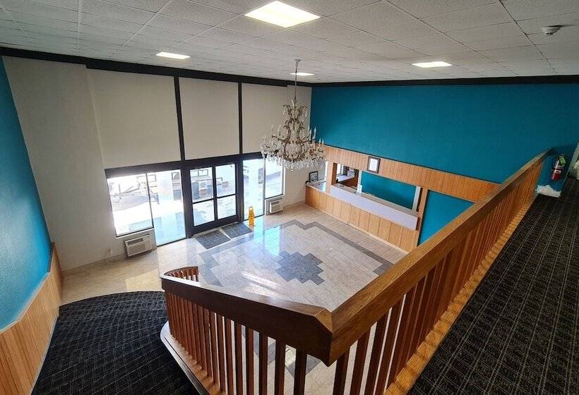 فندق Bloomington Inn I 55 And I 74