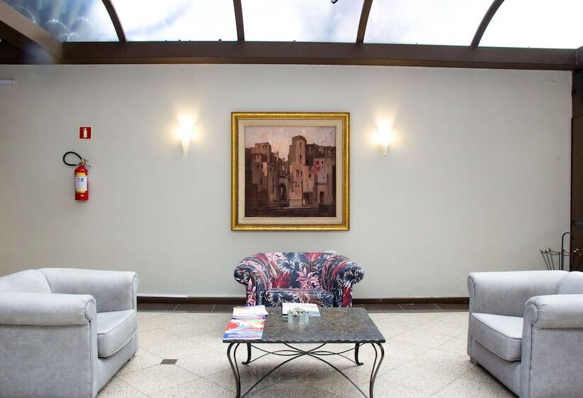 ホテル Bristol Upper Curitiba Alto Da Xv