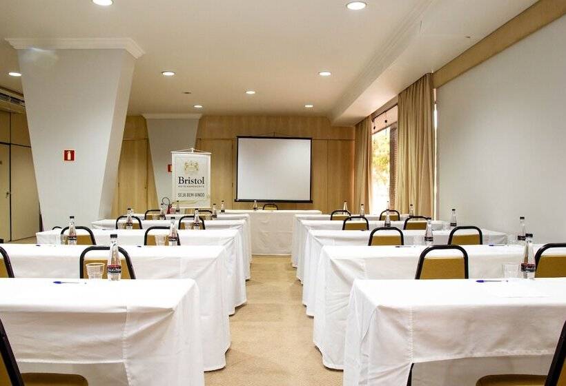 ホテル Bristol Upper Curitiba Alto Da Xv