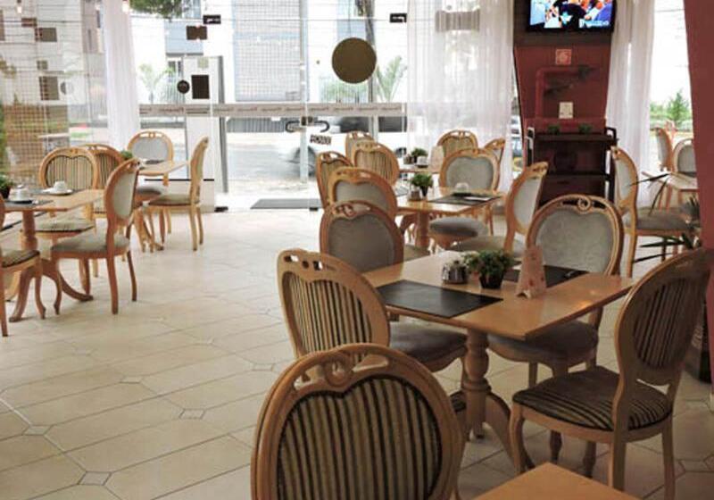 ホテル Bristol Upper Curitiba Alto Da Xv