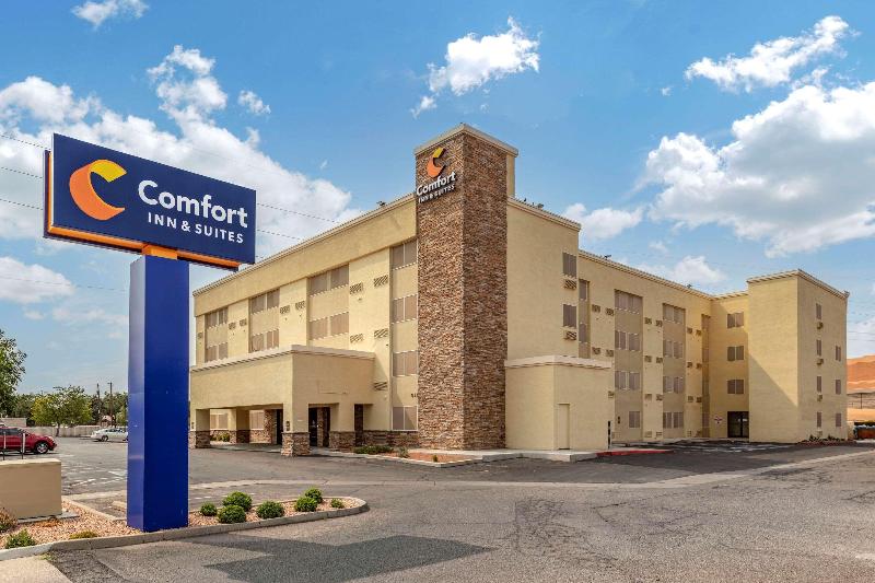 호텔 Comfort Inn & Suites Albuquerque Downtown