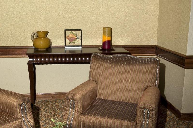 فندق Comfort Inn & Suites