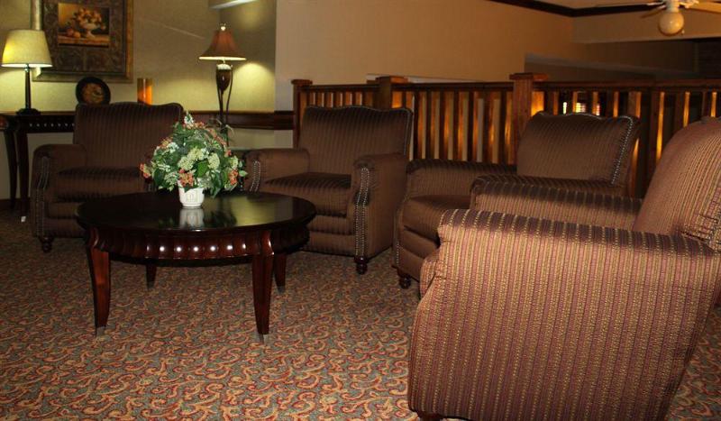 فندق Comfort Inn & Suites