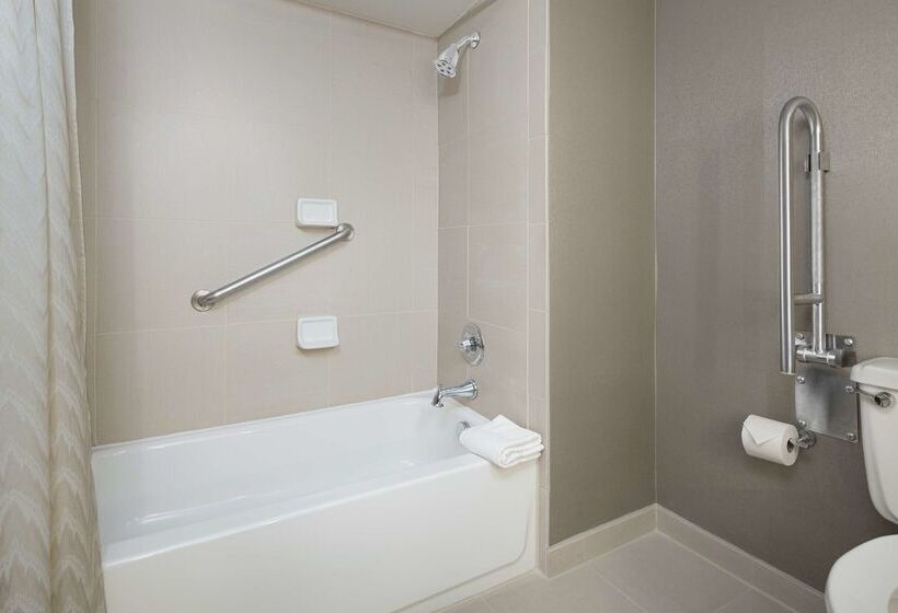 فندق Doubletree By Hilton Dallas Near The Galleria