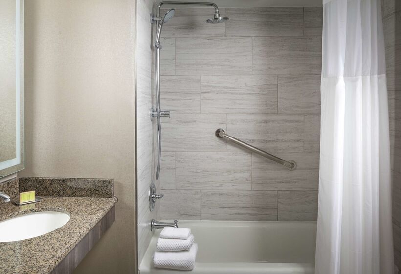 فندق Doubletree By Hilton Dallas Near The Galleria