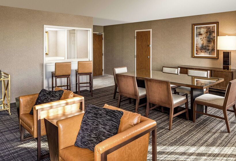 فندق Doubletree By Hilton Dallas Near The Galleria