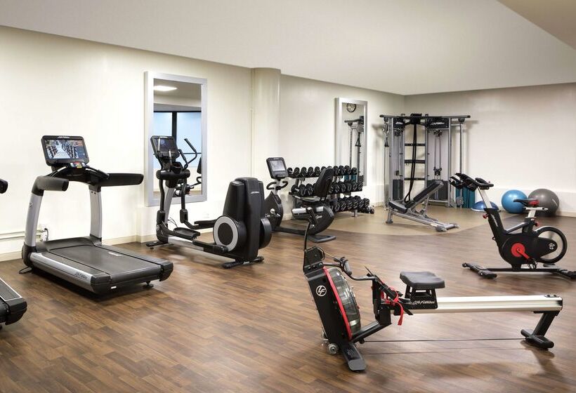 هتل Doubletree By Hilton Dallas Near The Galleria