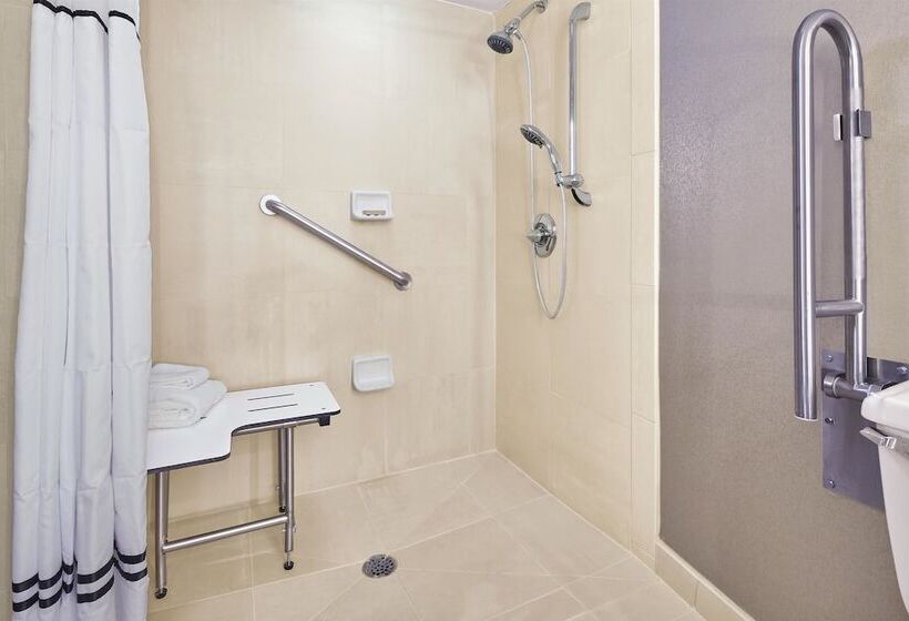 هتل Doubletree By Hilton Dallas Near The Galleria