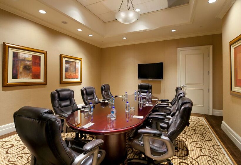 ホテル Doubletree Suites By Hilton Anaheim Rsrt   Conv Cntr