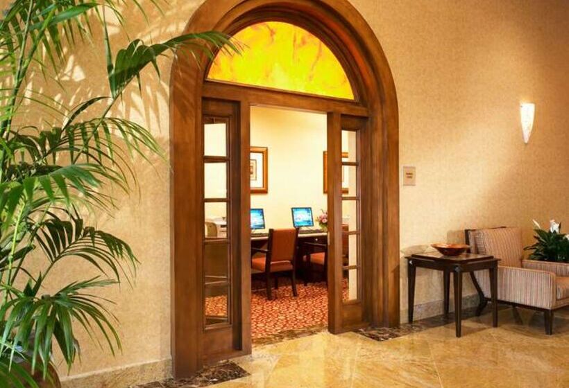 ホテル Doubletree Suites By Hilton Anaheim Rsrt   Conv Cntr