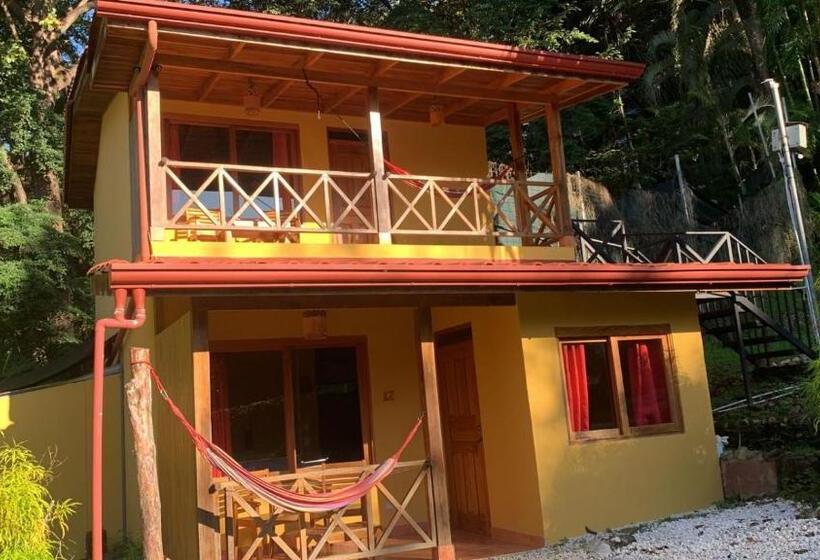 Esencia Hotel And Villas