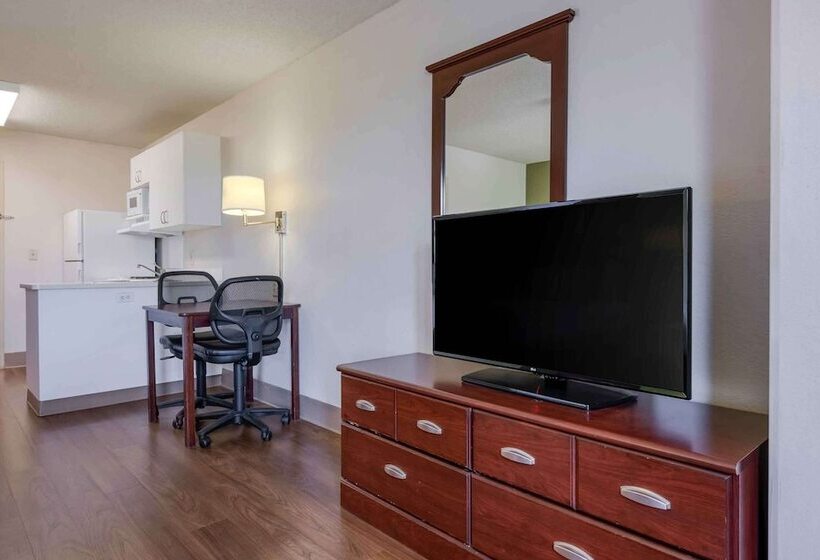 هتل Extended Stay America Suites   Orlando   Lake Mary   1036 Greenwood Blvd