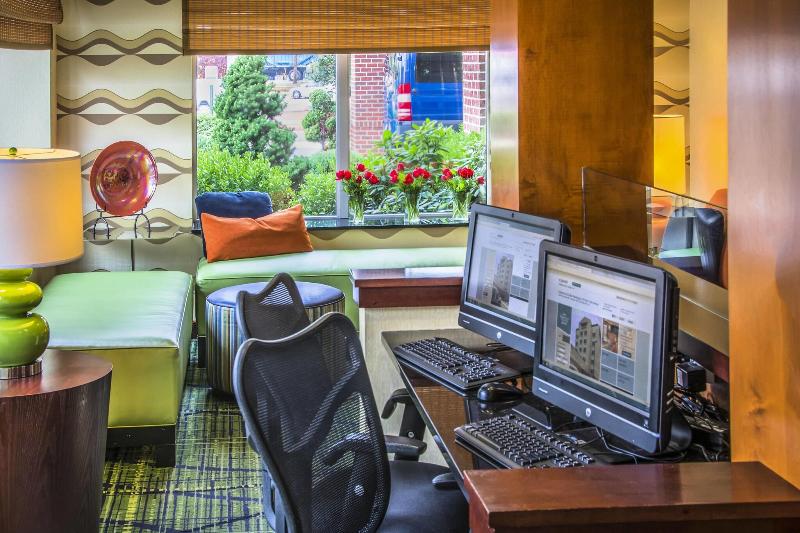 호텔 Fairfield Inn & Suites Washington Dc