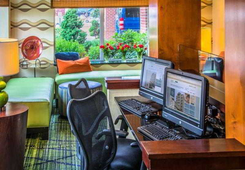 호텔 Fairfield Inn & Suites Washington Dc