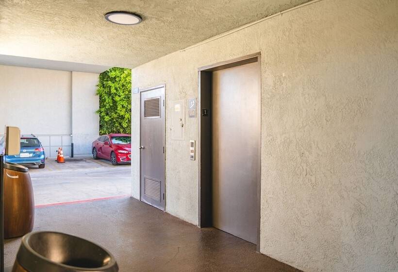 Отель Gateway Inn Gardena