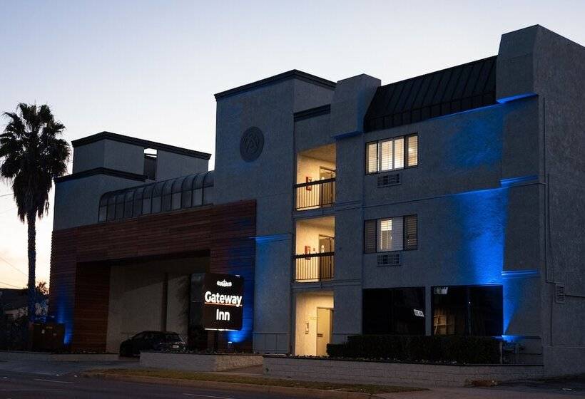 Отель Gateway Inn Gardena