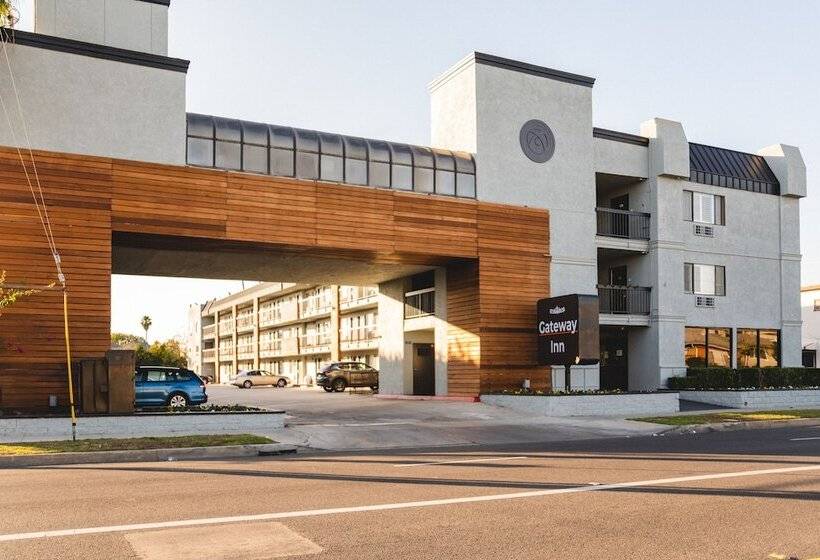 Отель Gateway Inn Gardena