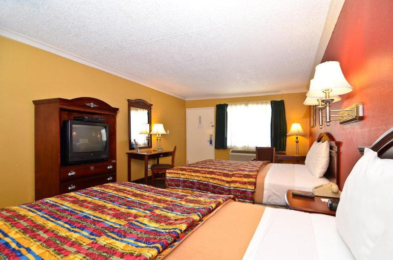 Отель Gateway Inn Gardena