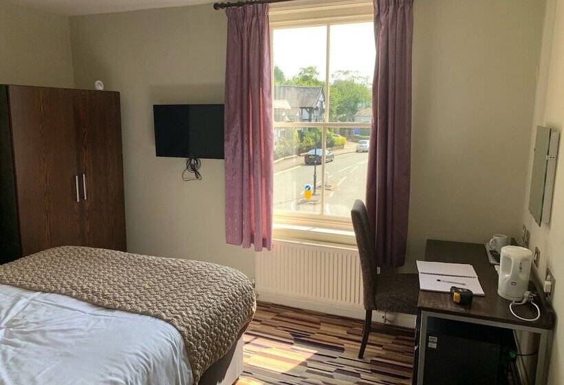 فندق George & Dragon