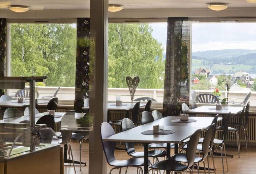 Отель Gjøvik Hovdetun Hostel