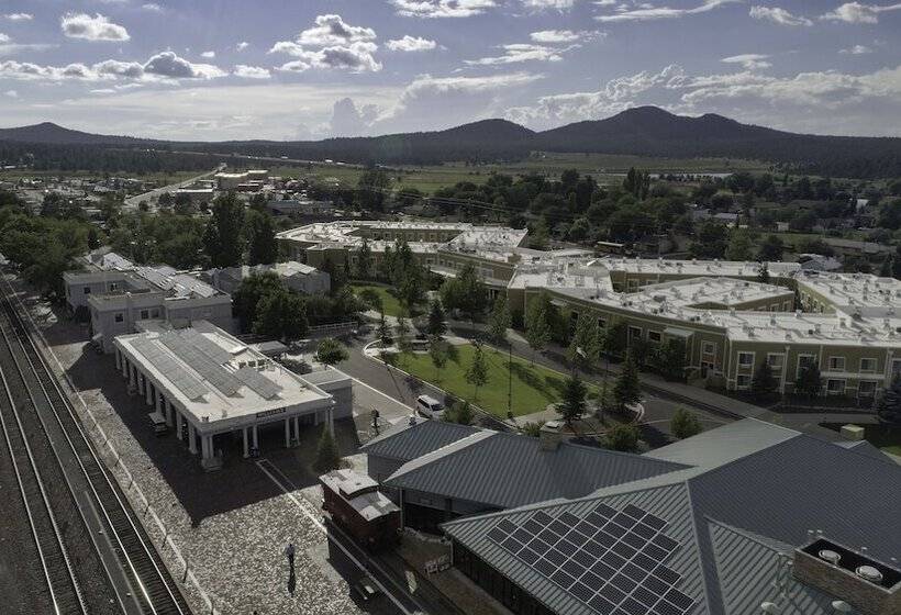 בית מלון כפרי Grand Canyon Railway
