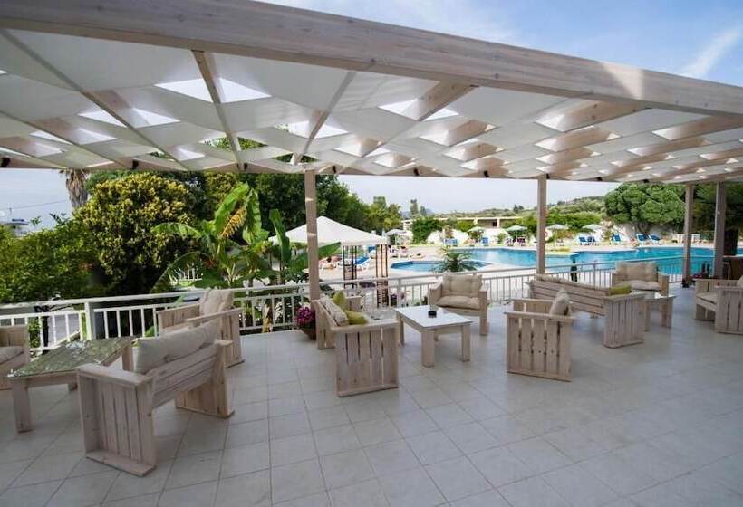 Happy Days Hotel, Adults Only