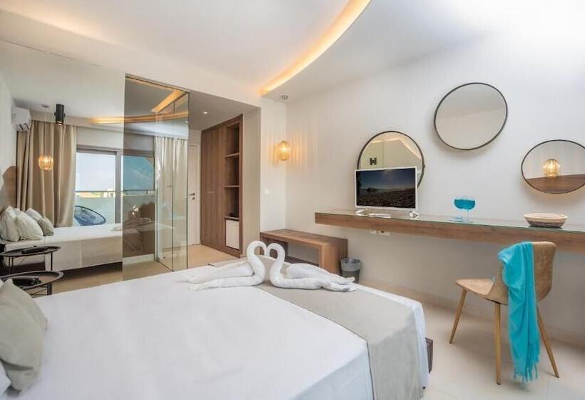 Happy Days Hotel, Adults Only