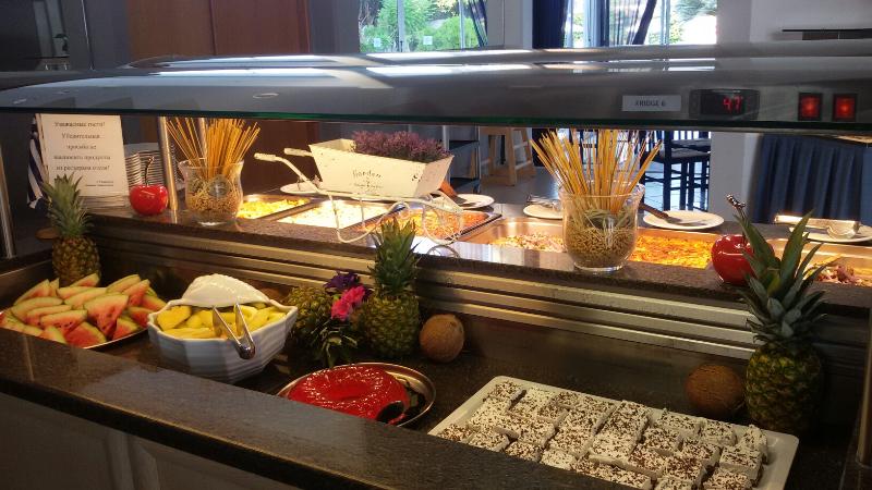 Happy Days Hotel, Adults Only