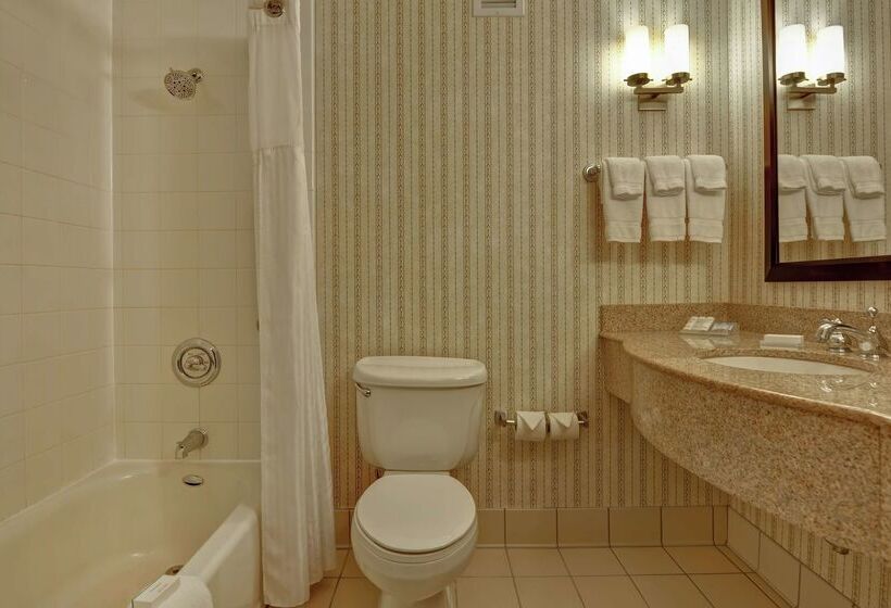 فندق Hilton Garden Inn Green Bay