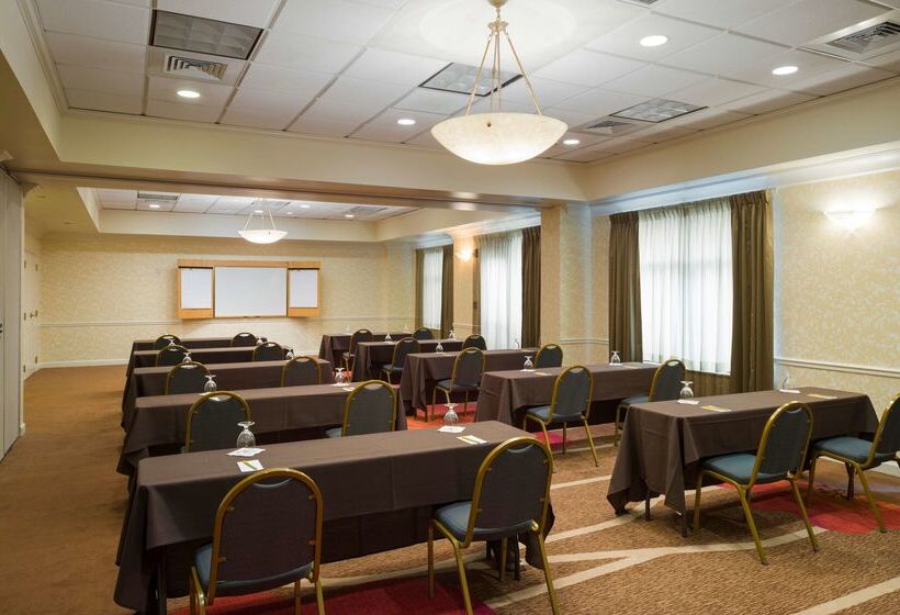 هتل Hilton Garden Inn Hartford South/glastonbury