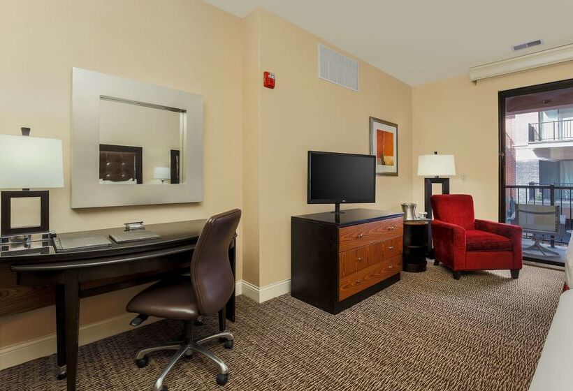 ホテル Hilton Promenade At Branson Landing