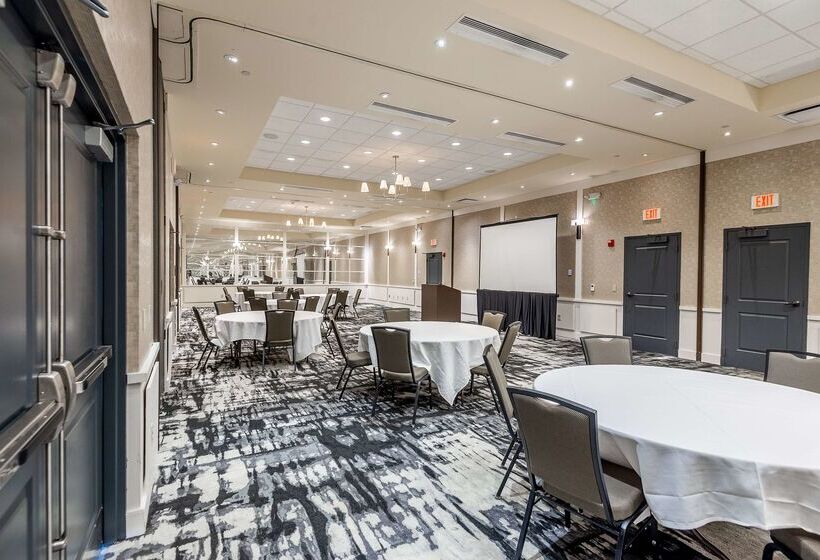 ホテル Hilton Promenade At Branson Landing