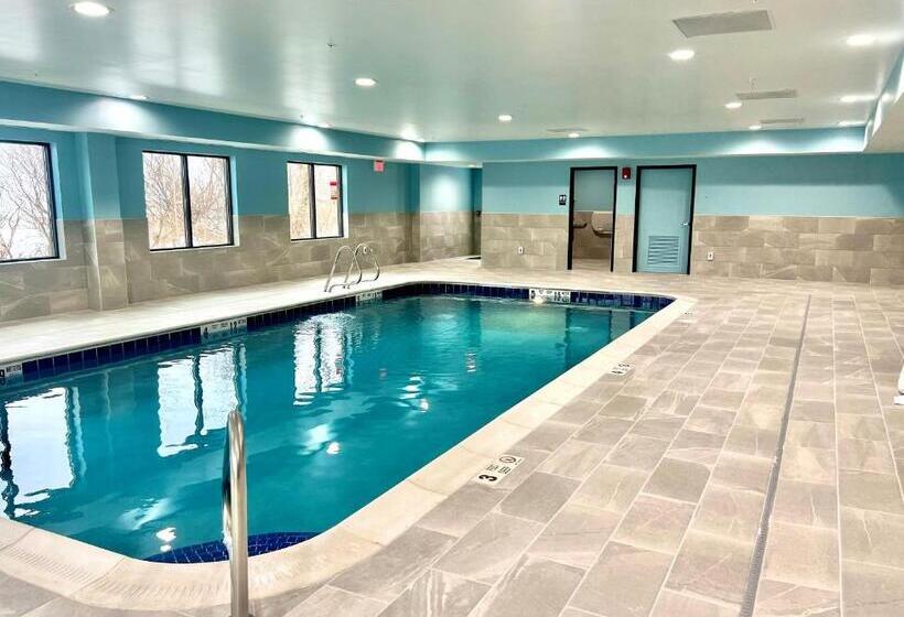 ホテル Holiday Inn Express Syracuse Fairgrounds, An Ihg