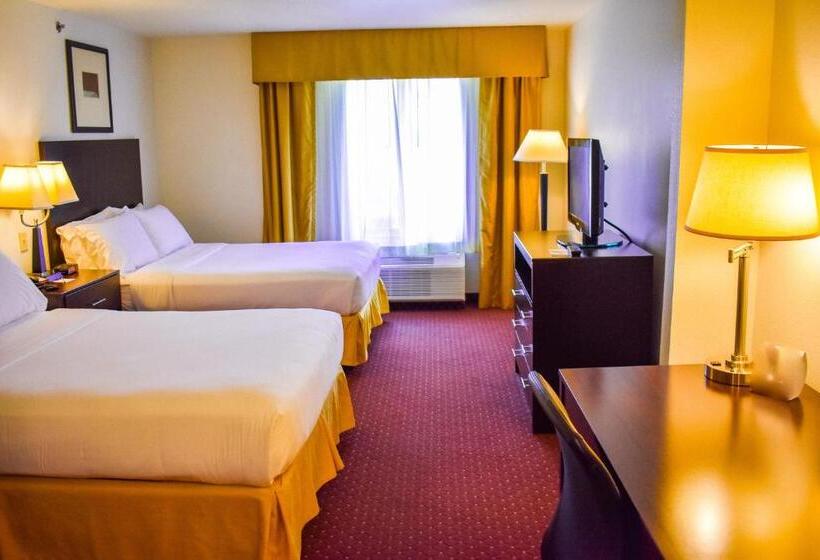 ホテル Holiday Inn Express Syracuse Fairgrounds, An Ihg