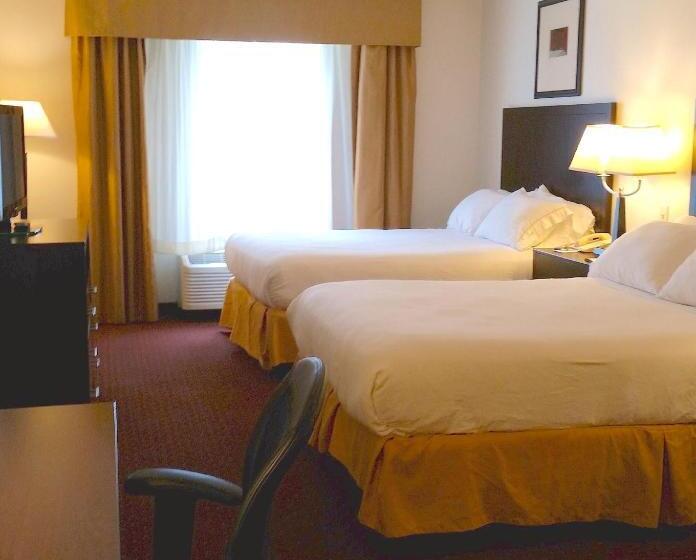 ホテル Holiday Inn Express Syracuse Fairgrounds, An Ihg