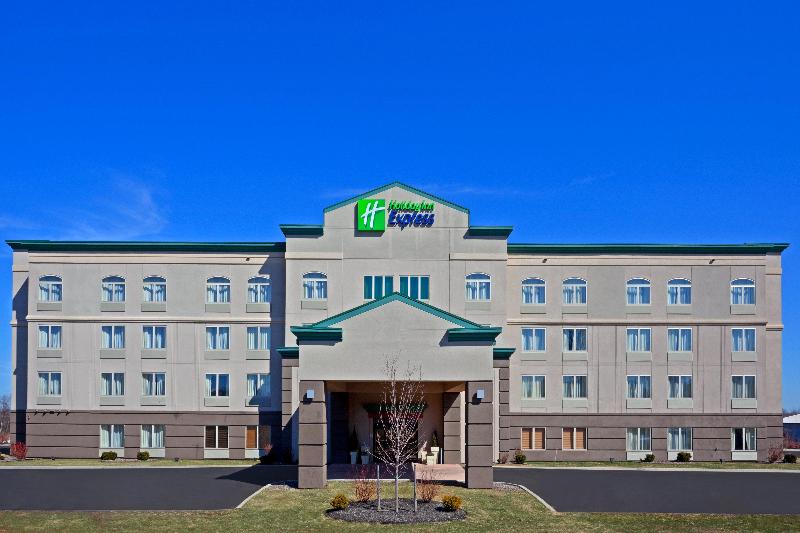 ホテル Holiday Inn Express Syracuse Fairgrounds, An Ihg