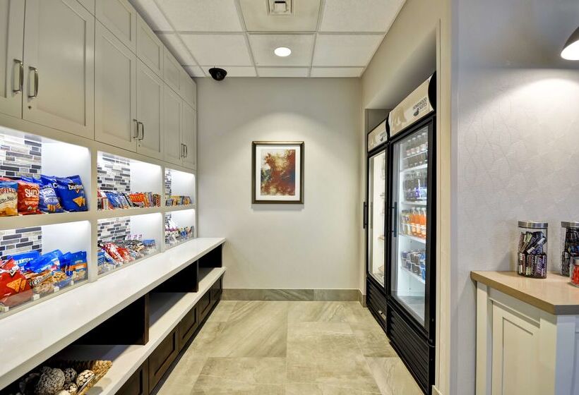 هتل Homewood Suites By Hilton Hartford South Glastonbury, Ct