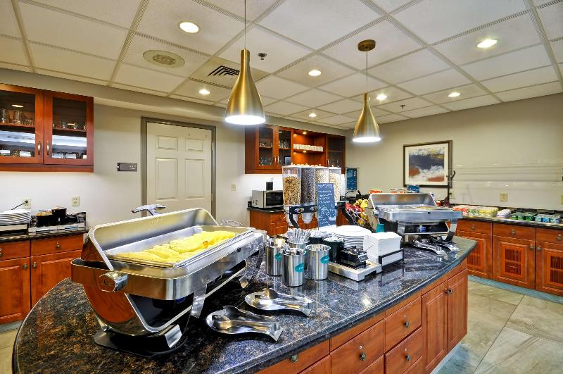 هتل Homewood Suites By Hilton Hartford South Glastonbury, Ct