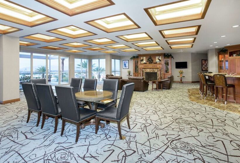 Отель Homewood Suites By Hilton Henderson South Las Vegas