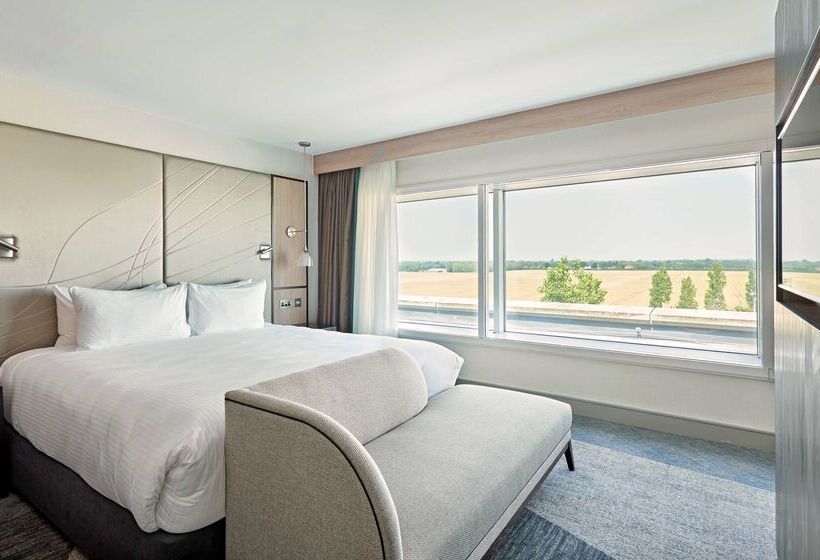 Отель Hyatt Place London Heathrow Airport