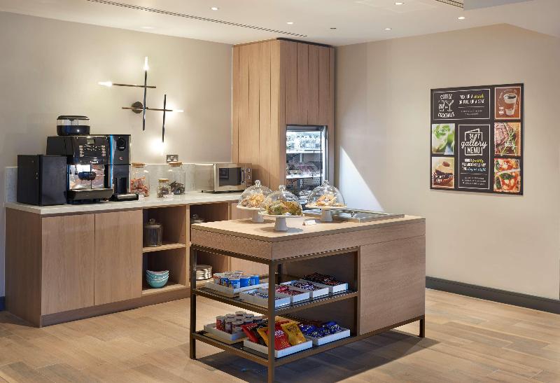 Отель Hyatt Place London Heathrow Airport