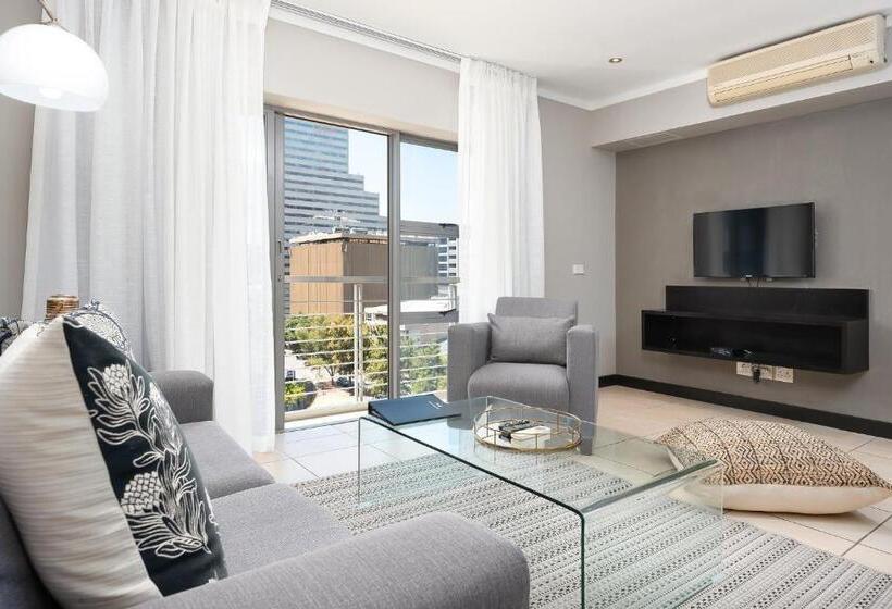 هتل Icon Luxury Apartments