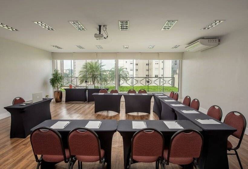 酒店 Intercity Berrini