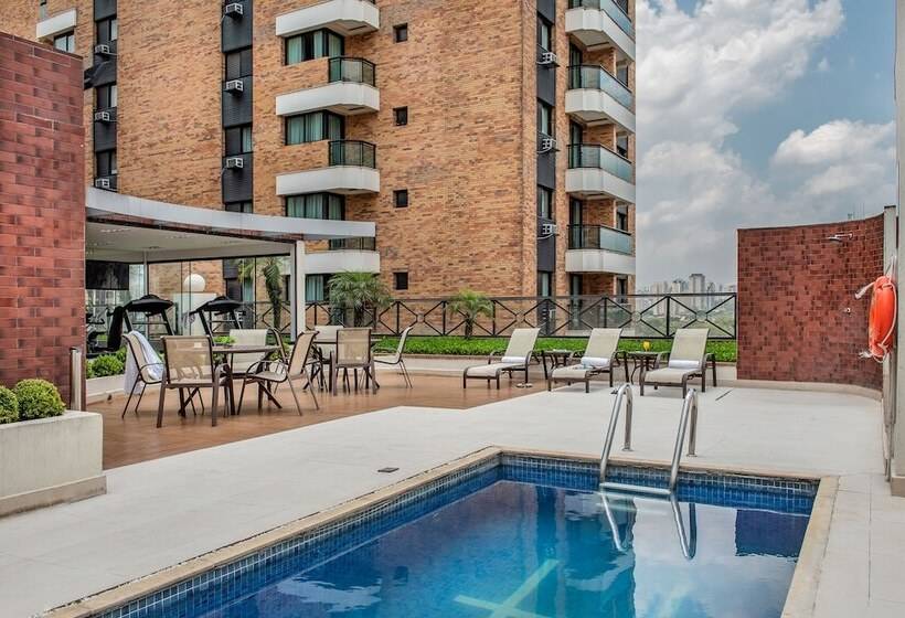 酒店 Intercity Berrini