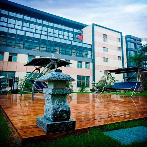 호텔 J. Real Residence Suites