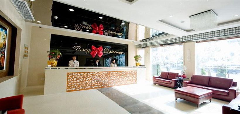 호텔 J. Real Residence Suites